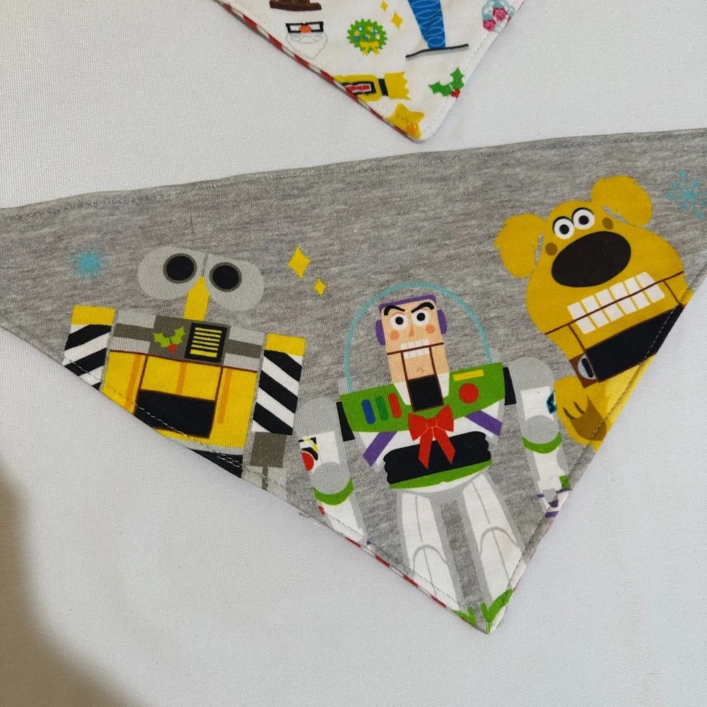 Disney Pixar Christmas Pet bandana Set